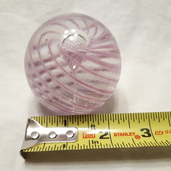 Vintage Paperweight Round Size Small Lavender Purple Swirl Bubble 2.5 in Tall - Picture 2 of 9